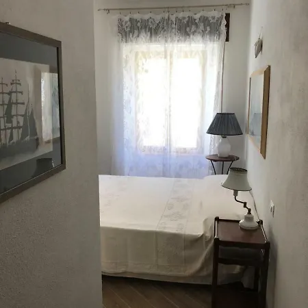 Le 25 Tartarughe לינה וארוחת בוקר סנטה טרזה גאיורה