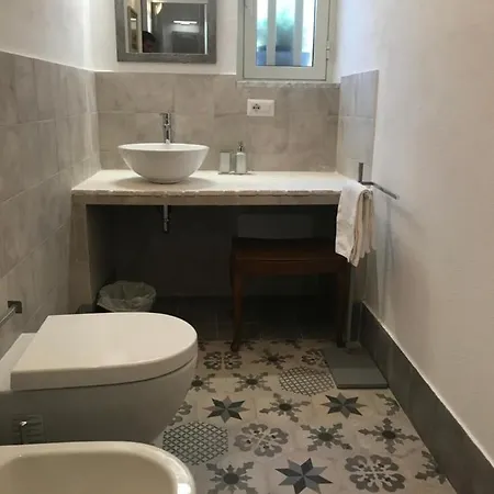 Le 25 Tartarughe סנטה טרזה גאיורה