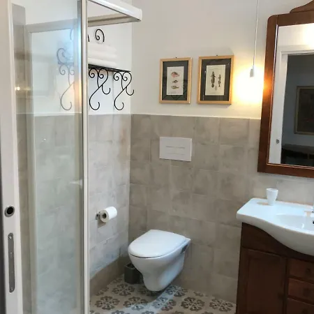 Le 25 Tartarughe Bed & Breakfast *